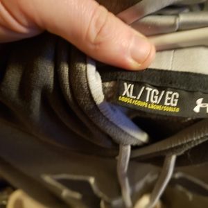 Xl Under Armour Hoody